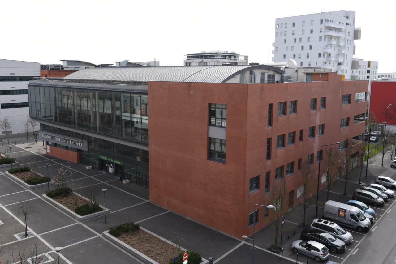 Appartements De 2 Ou 3 Chambres A 40 Minutes De Paris Courcouronnes Exterior photo